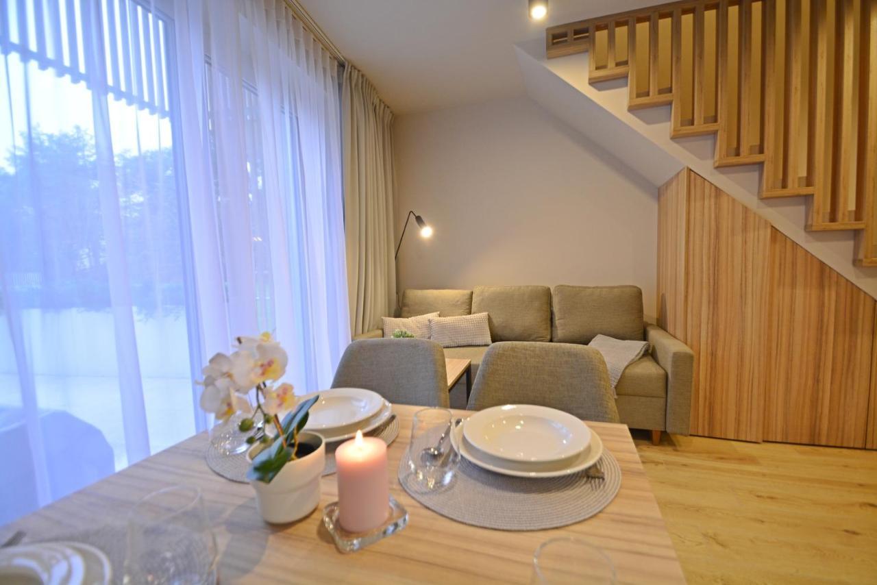 Apartamenty Bryza - Baltycki B-06 Z Tarasem, 100M Od Morza Swinoujscie Exterior photo